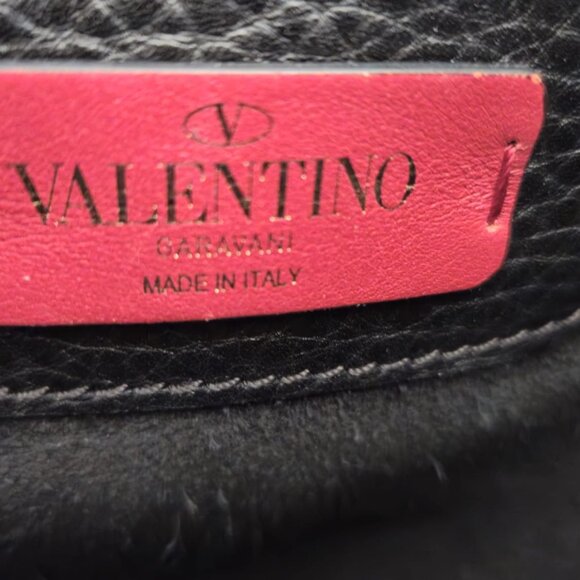 Valentino Rockstud Tote, Gorgeous BLK  Leather Large; More than 45%-off retail - Picture 15 of 16